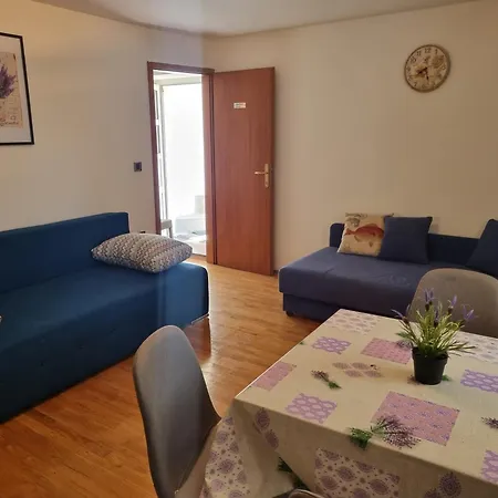 Ivana Apartman Makarska